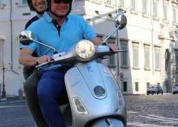 Veicoli - Visitare Roma in Vespa di coppia