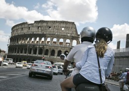 Veicoli - Visitare Roma in Vespa vacanze romane 1